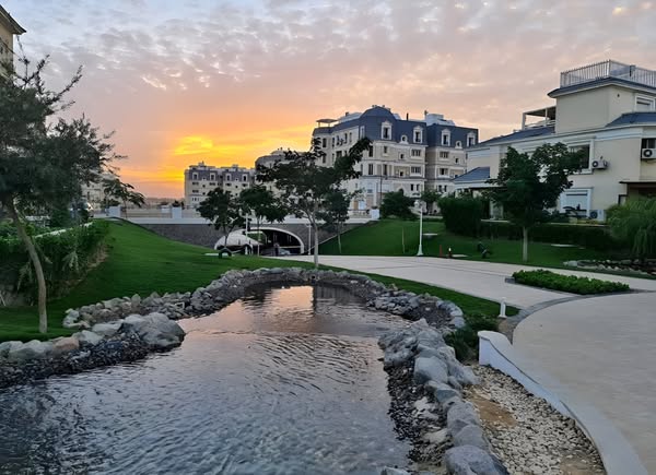 Jirian Mountain view